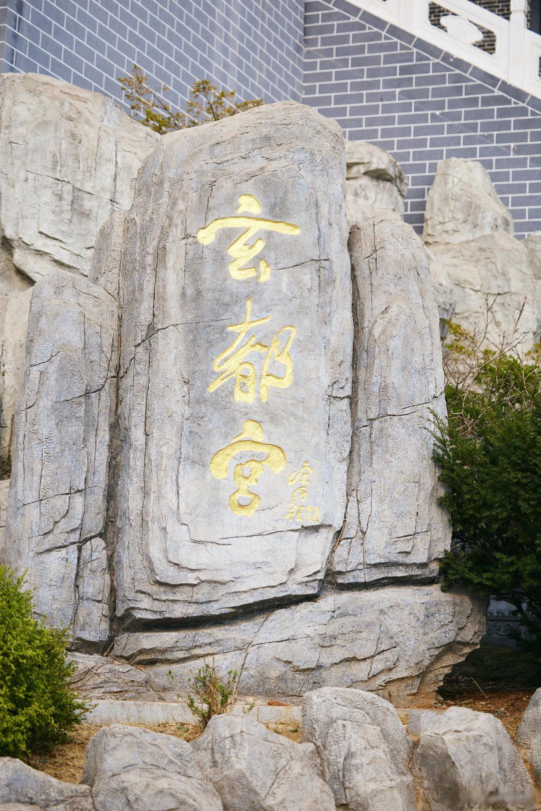 在辽宁铁刹山许你一个未来盛夏暑期如约而至，不管是刚考完高考的毕业结伴旅行还是在校