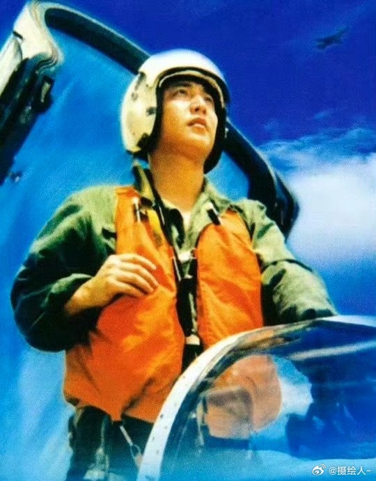 81192，辽宁舰，山东舰，福建舰甲板已清空，随时可以返航，等你回家 