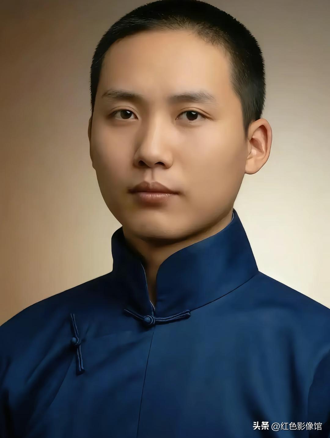 逢伟人必点赞[赞][赞][赞][赞]