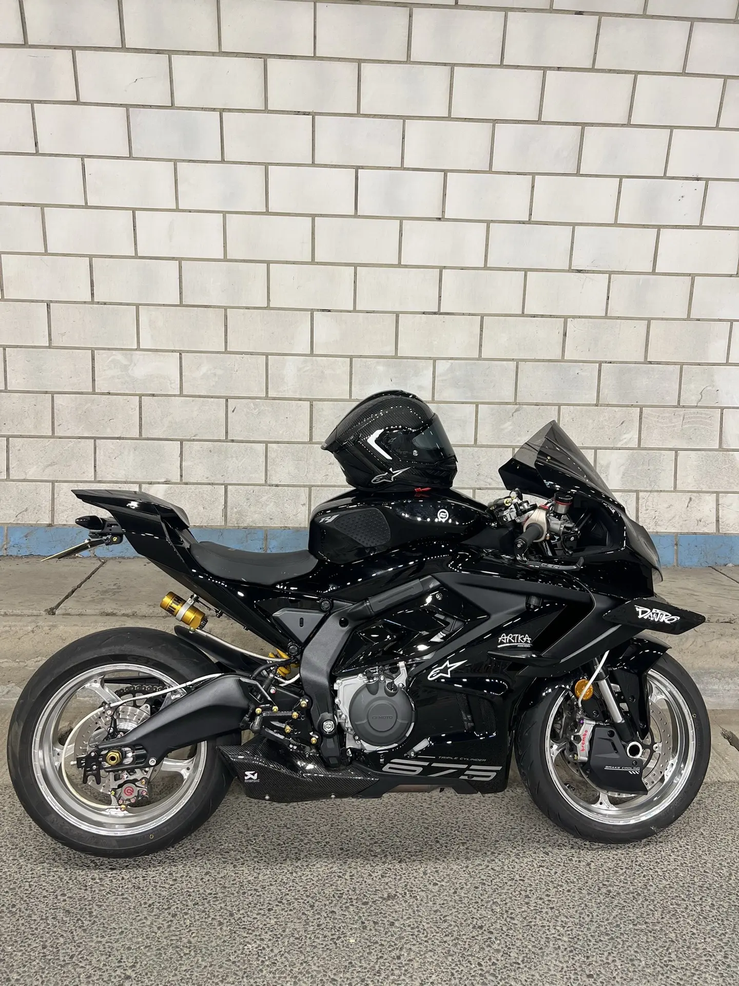 无法讨好世界，那就先取悦自己