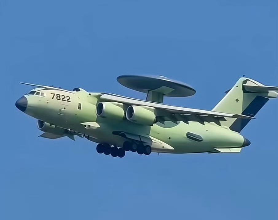 传说中的KJ-3000横空问世，大概率又是陕西建造的。

因为“胖妞”运-20就