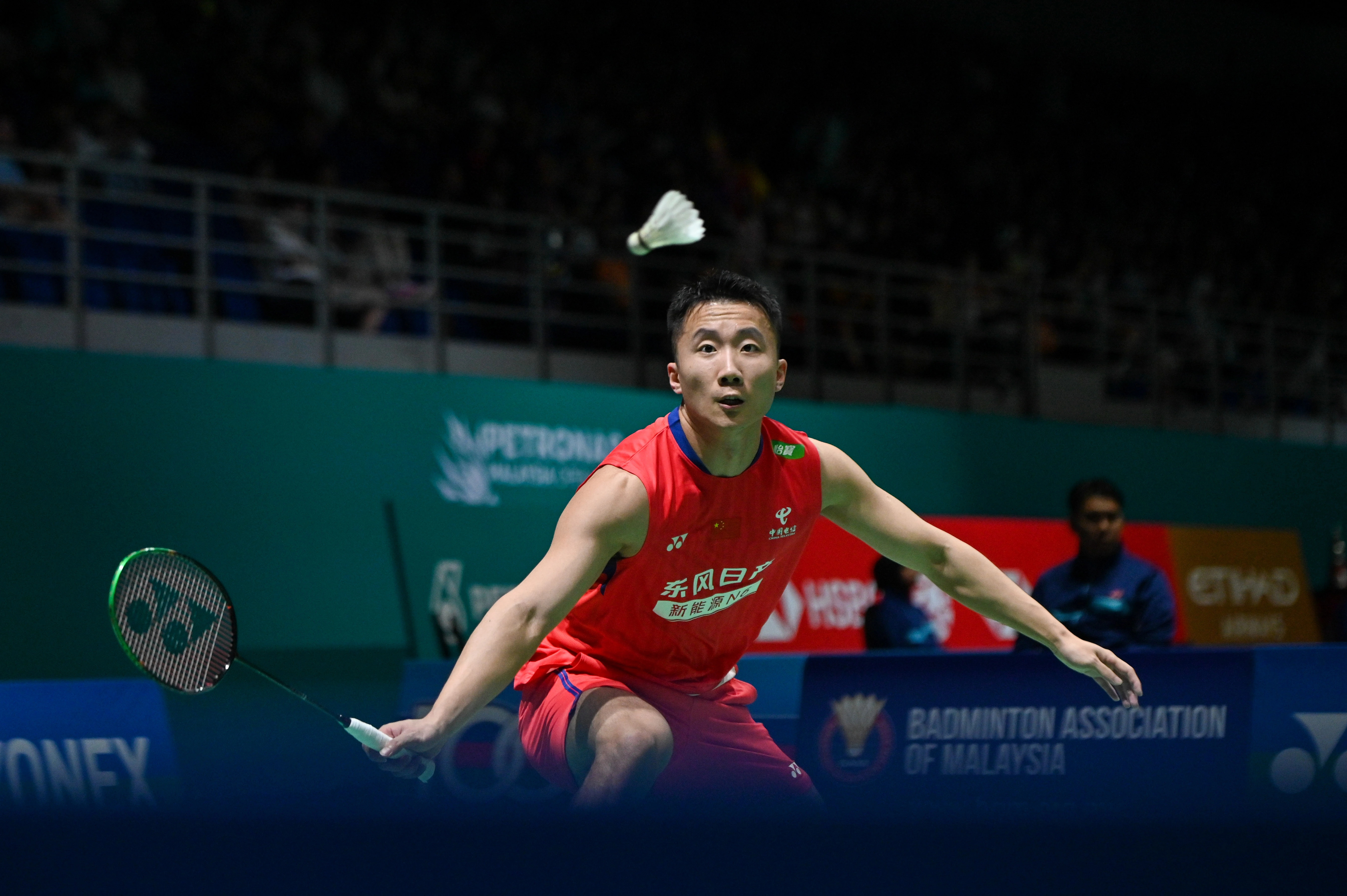 陆光祖🇨🇳 17-21、15-21 🇮🇳拉克什亚下轮：昆拉武特🇹🇭 