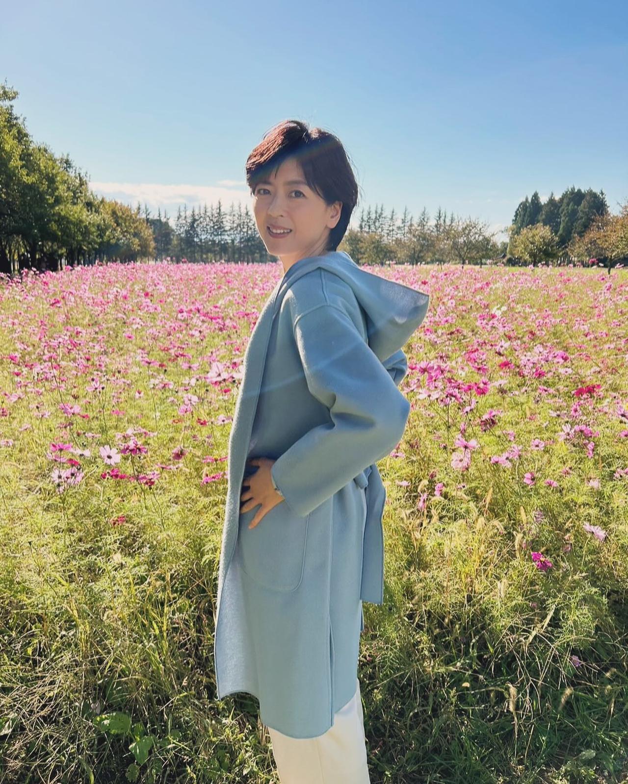 她是日本很出名女演员，曾经在李连杰主演电影《精武英雄》中饰演山田光子，今年已经5