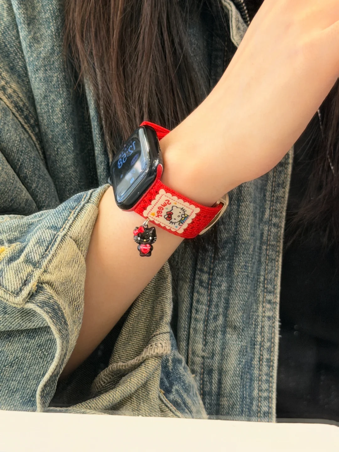 iwatch表带搭配分享/⋆⁺₊爱上红色系搭kitty