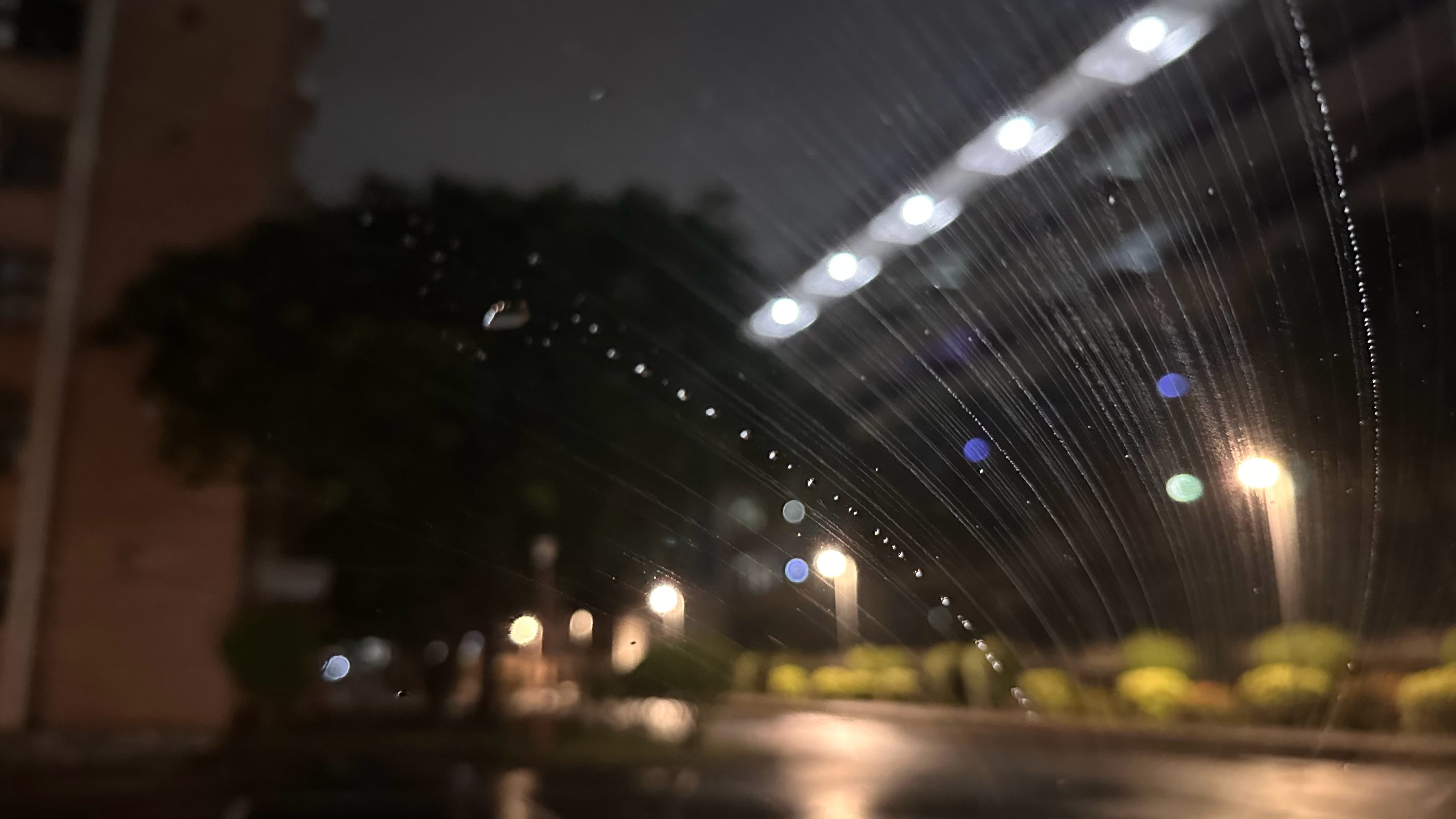 终于下班了 