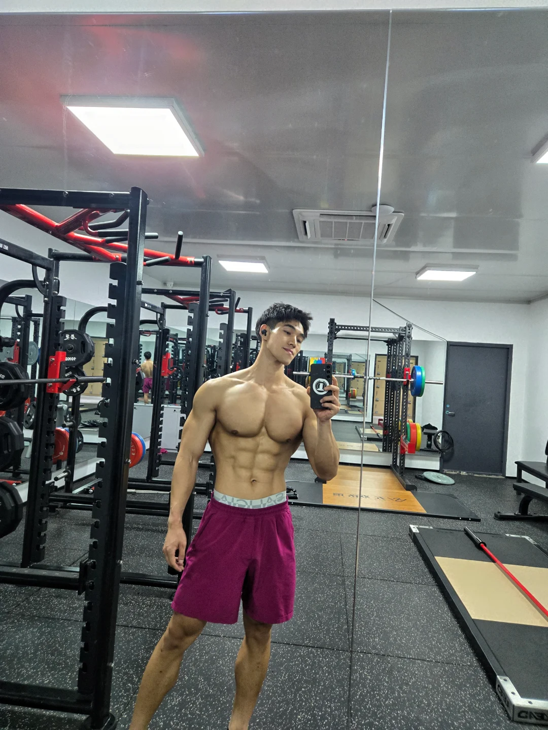 祝你早日成为肌肉男