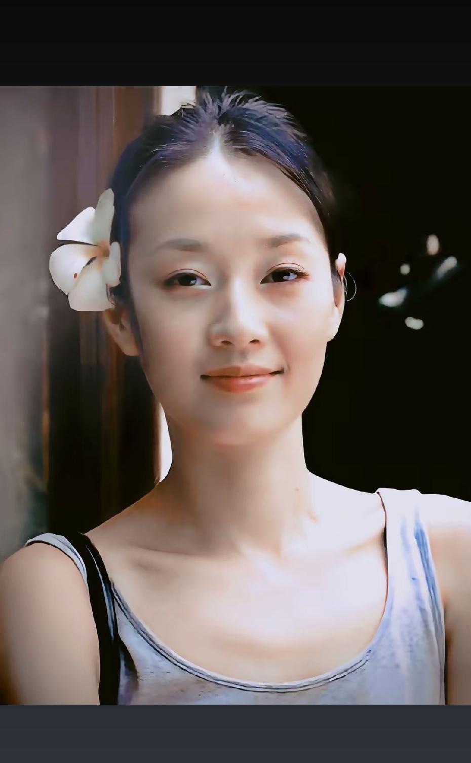 陈俊生你不是东西！马伊琍好漂亮啊！这张get到了，她好美！清水出芙蓉的感觉，好温