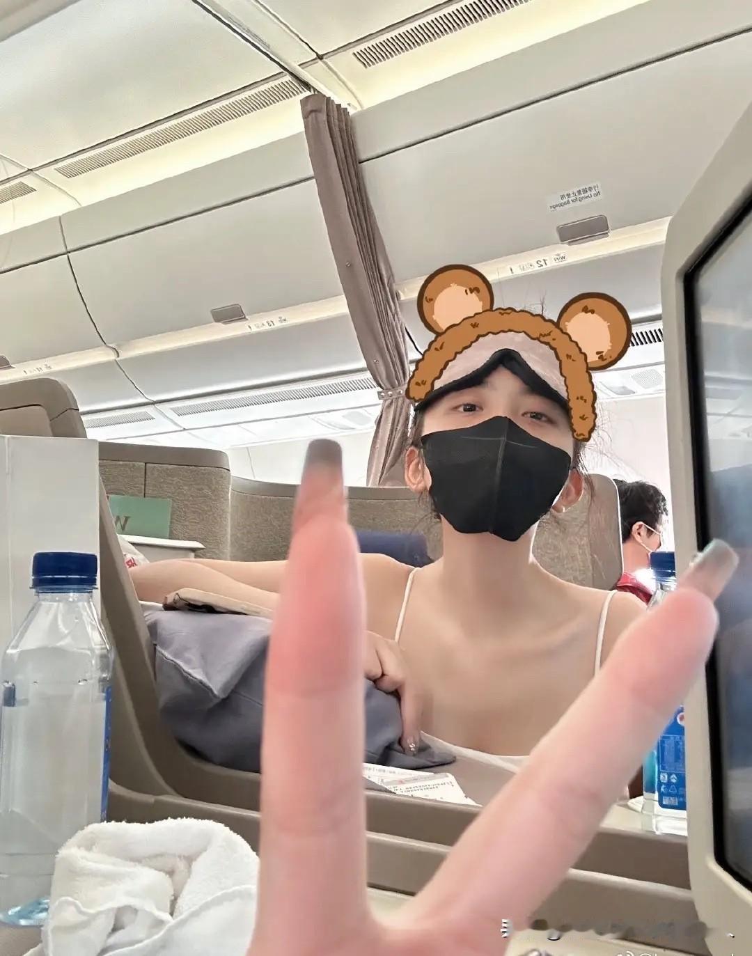 司晓迪爆料檀健次的这出戏，有个细节特别“讽刺”！
她贴出的聊天记录里，自己居然把