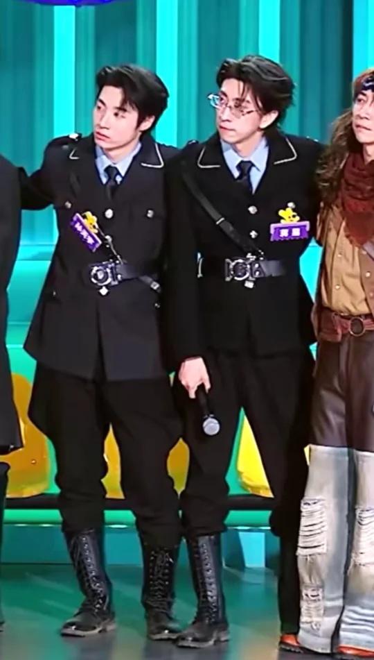 能不能立刻到下周
我的摇汞太帅了……
喜人奇妙夜 摇汞青年 蒋易