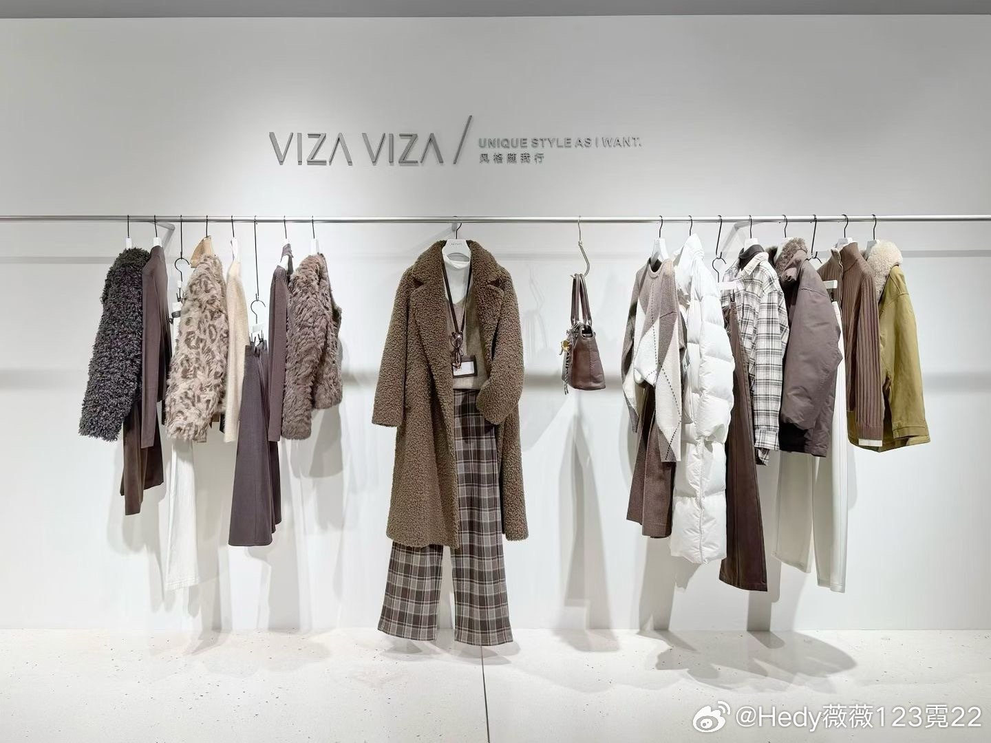 有没有你们喜欢的款式呢？我觉得都挺不错的哦！怎么选择啊！