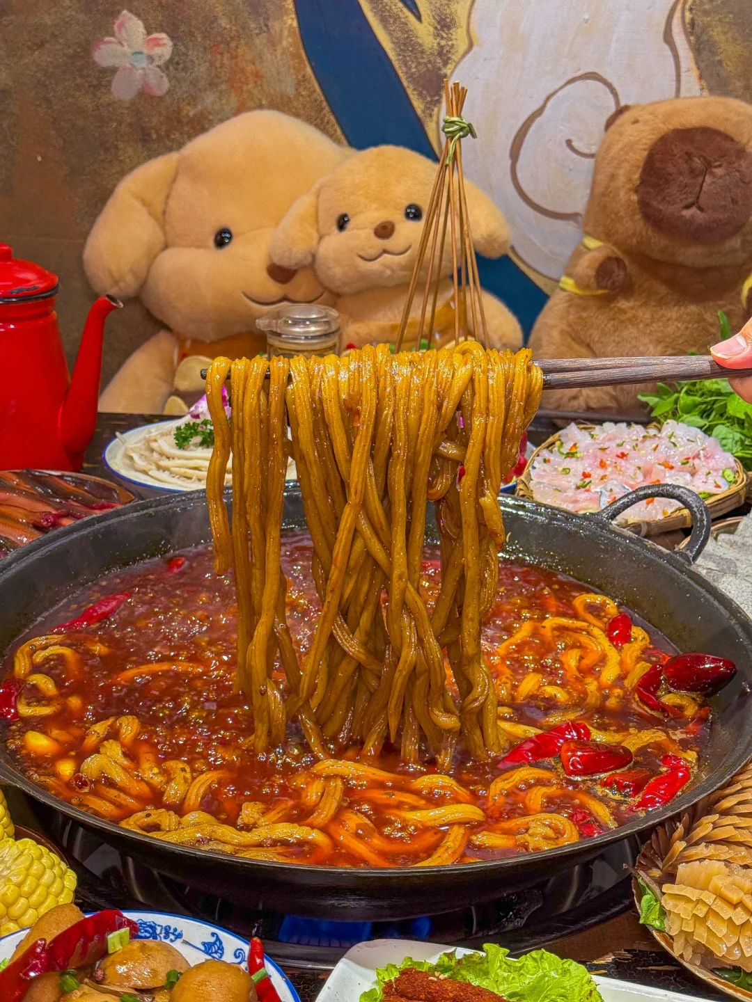 赵九记火锅 森贝儿 卡皮巴拉 重庆火锅 观音桥 观音桥美食