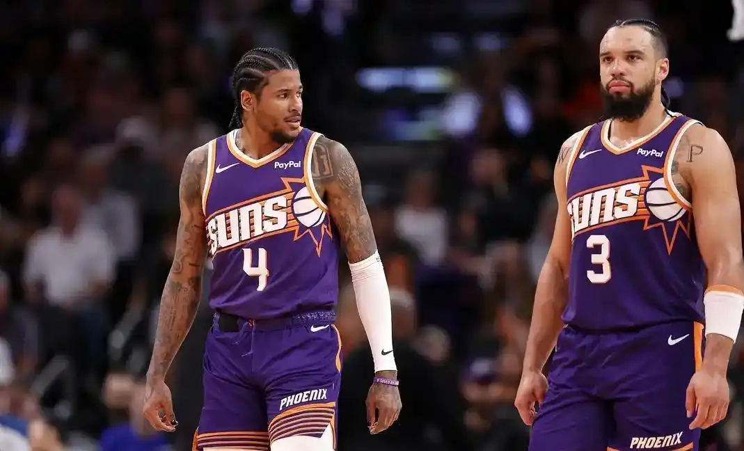 奥兰多魔术在以115-111险胜菲尼克斯太阳，德文-布克空砍34分7助攻，魔术六