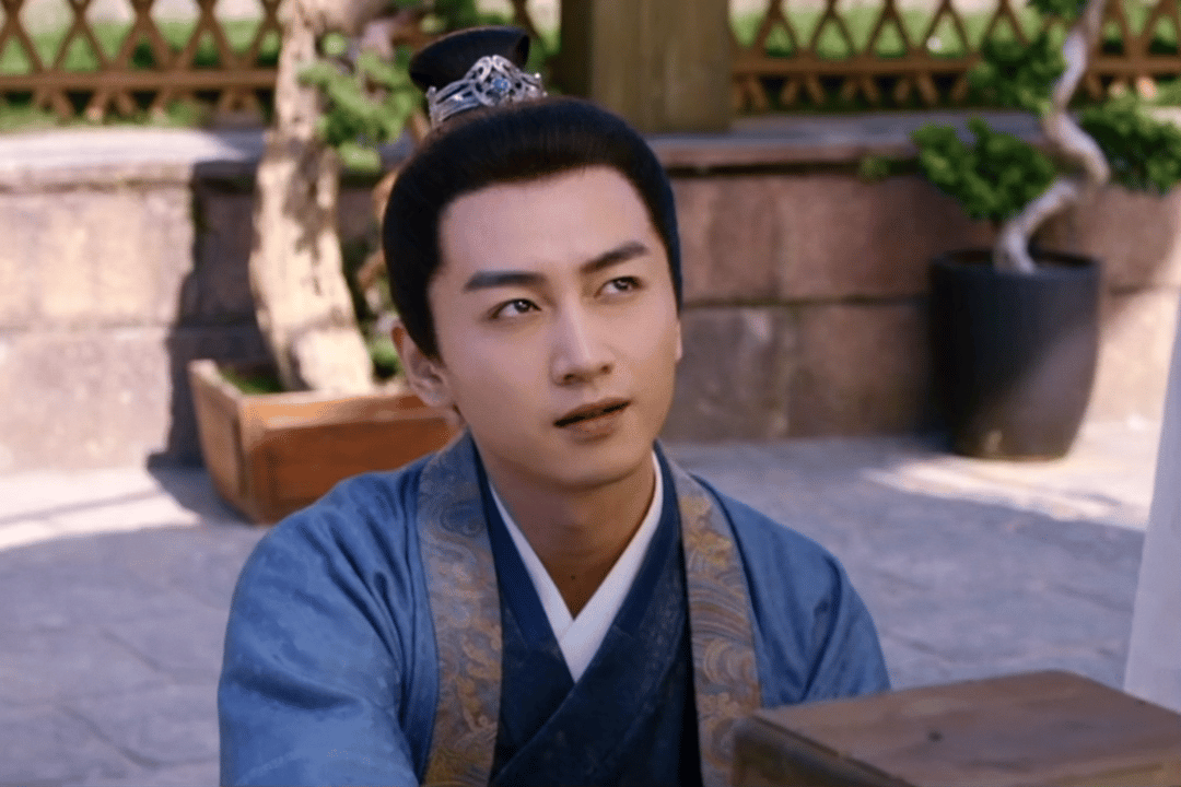 #陈晓顾千帆[超话]#  千帆也给个眼神呗～[污]#陈晓顾千帆# cx #陈晓#