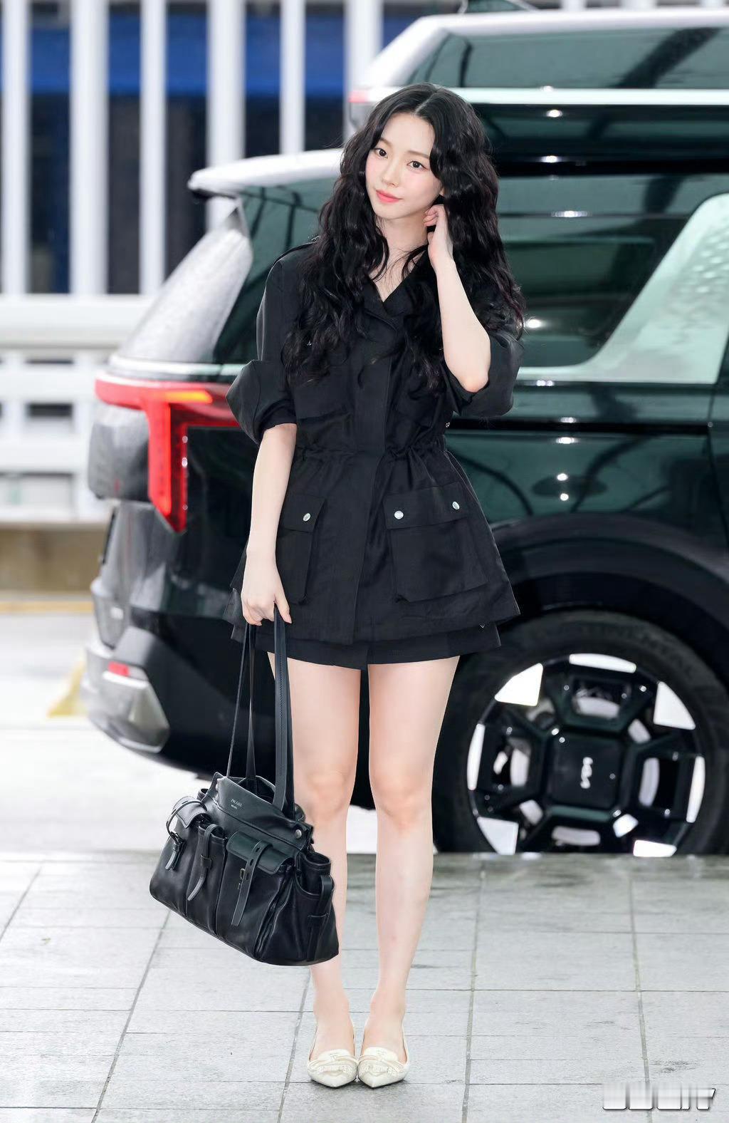 柳智敏Karina  x  Met Gala Karina机场出发照，将出席Me