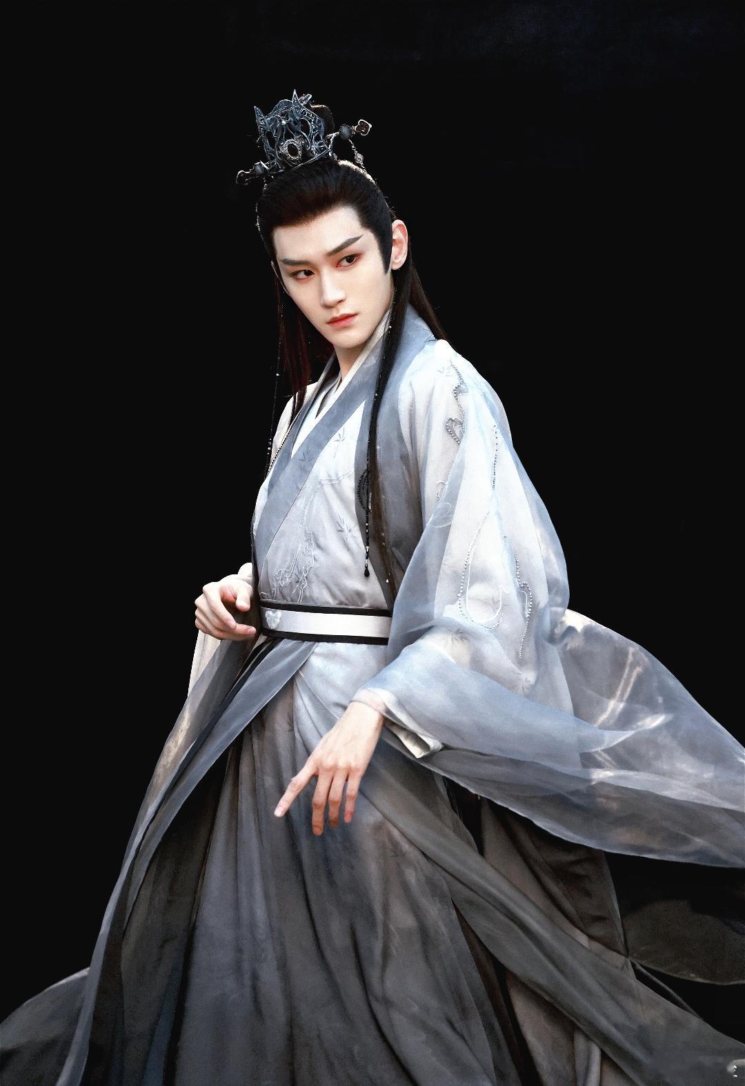 将门毒后 祝绪丹汪铎汪铎是真的一点也不搭呀，他的长相就偏阴柔，跟谢景行真的一点不