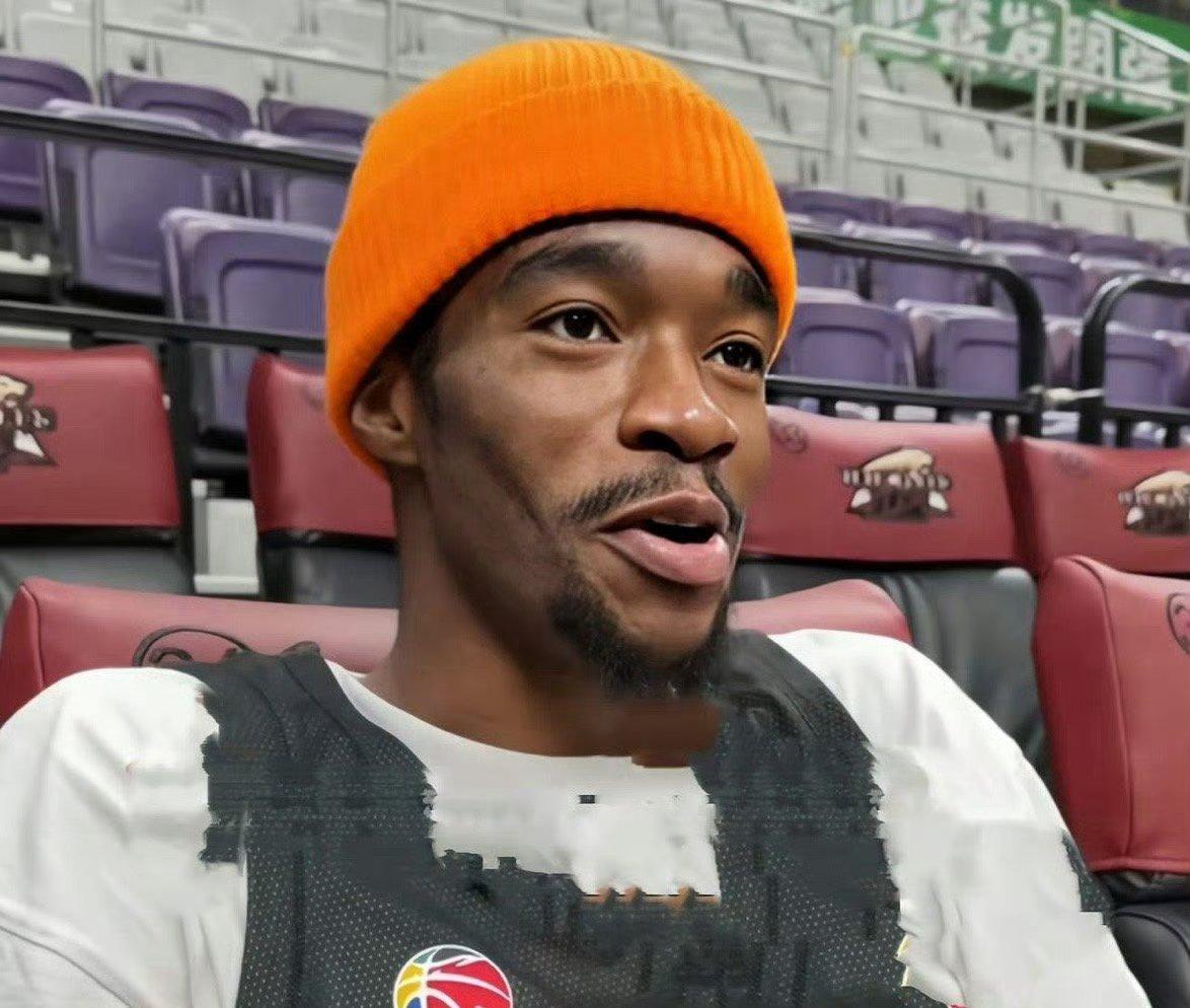 外援萨姆纳在广东男篮刚被取消注册无缘季后赛还损失了季后赛奖金，转头就发文感谢球队