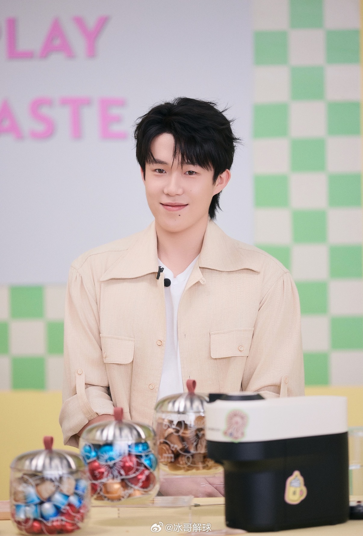 王楚钦HAPPY奈斯day3月24日，王楚钦作为奈斯派索品牌大使，助阵品牌40周