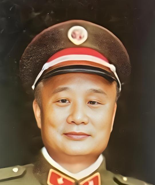 1979年3月，谅山前线硝烟未散。


163师师长边贵祥盯着电报，左手不自觉按