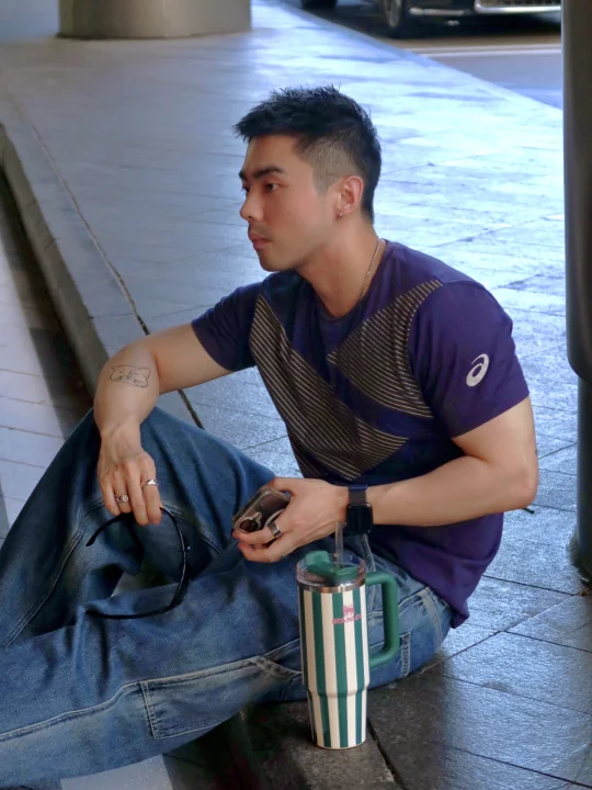 flowfit: 日落时席地而坐😎