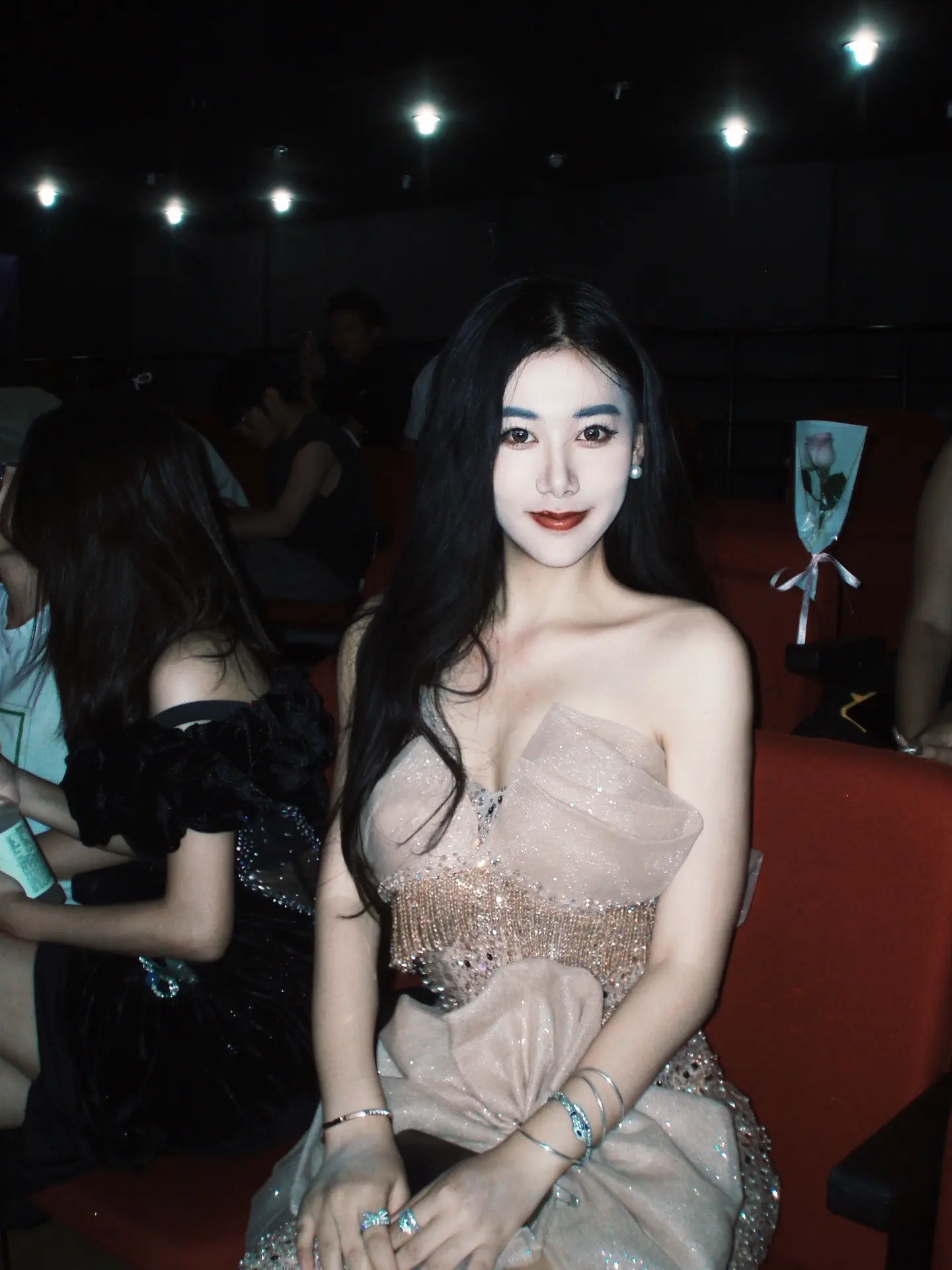 low男人不但没有真心 连心都没有 还眼瞎 有眼无珠 几把长进脑子里