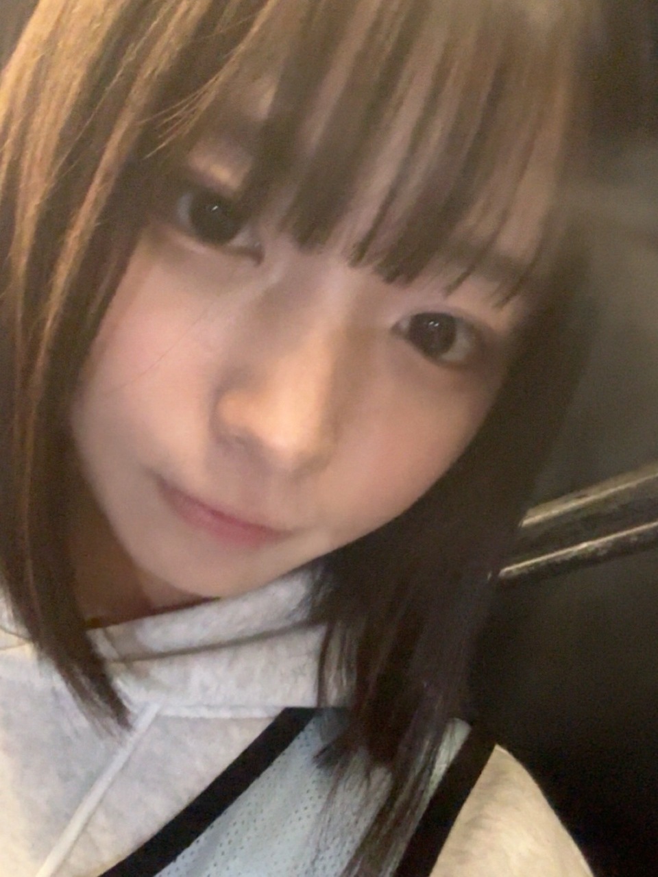 大野愛実「いまバナナチョコ味のアイスを食べています。バナナにチョコがかかっている