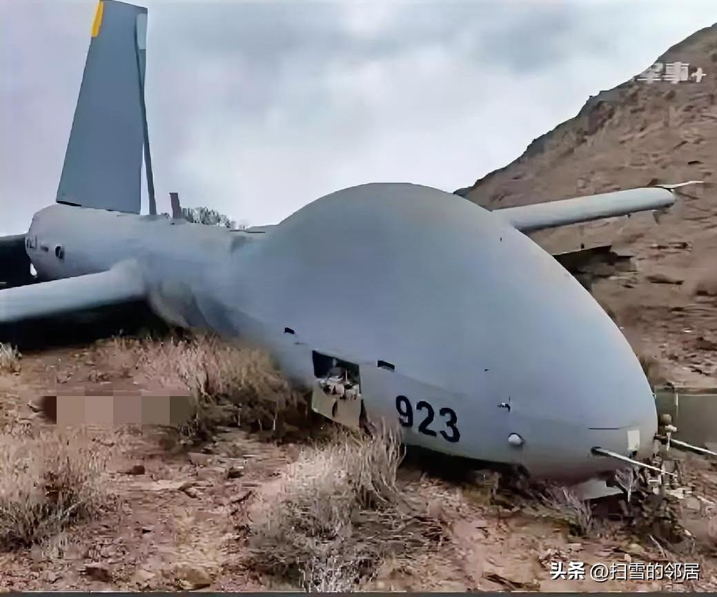 美以该担忧了！
3月5日消息，伊朗革命卫队利用电子技术“生擒"了一架以色列“赫尔