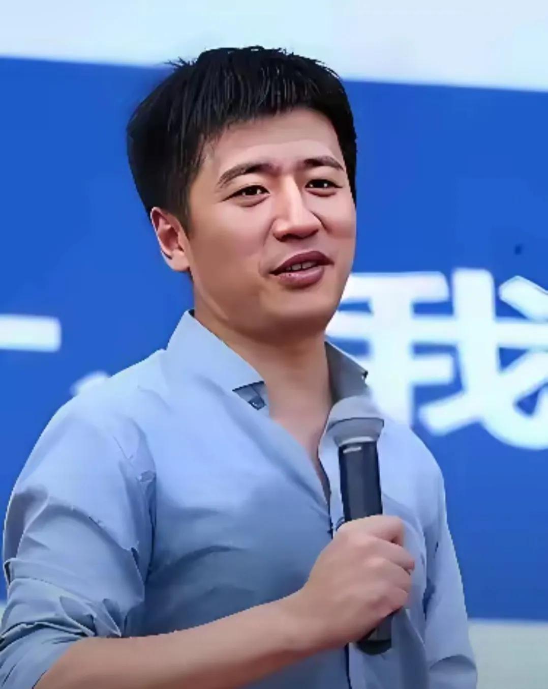 张雪峰老师走了，
才突然懂了这段话的通透！

为什么钱一天天少
你焦虑到不行
生