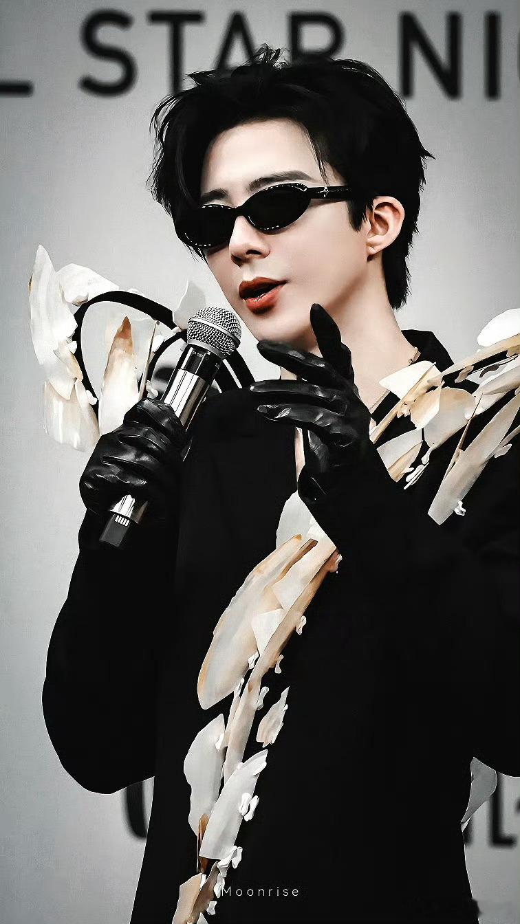 微博之夜 | 微博KING和QUEEN | 摩登兄弟 2025唯一双平台TOP 