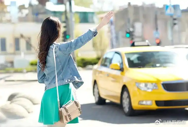 年轻人的出行偏好有多真实现在的年轻人打车，主打一个“清醒不将就”。滴滴AI数据挺