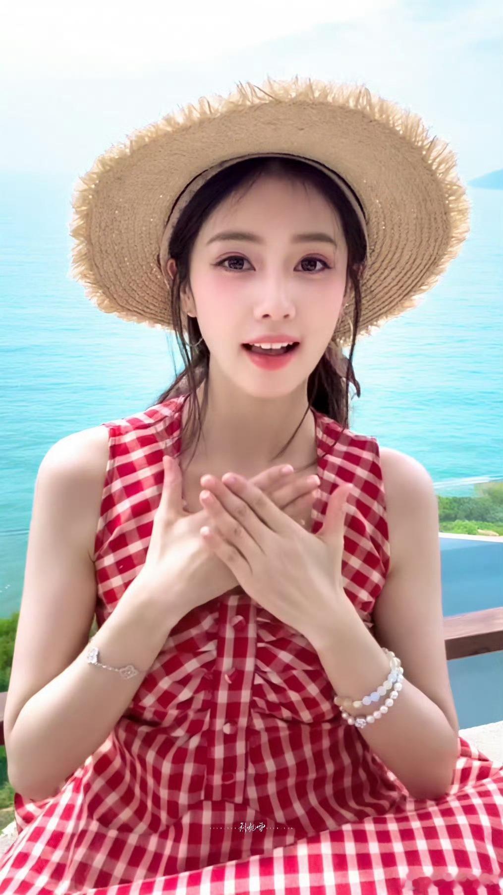 王玉雯在白鹿面前很少化妆来期待白鹿王韵娜 期待24号开机白鹿开到荼蘼