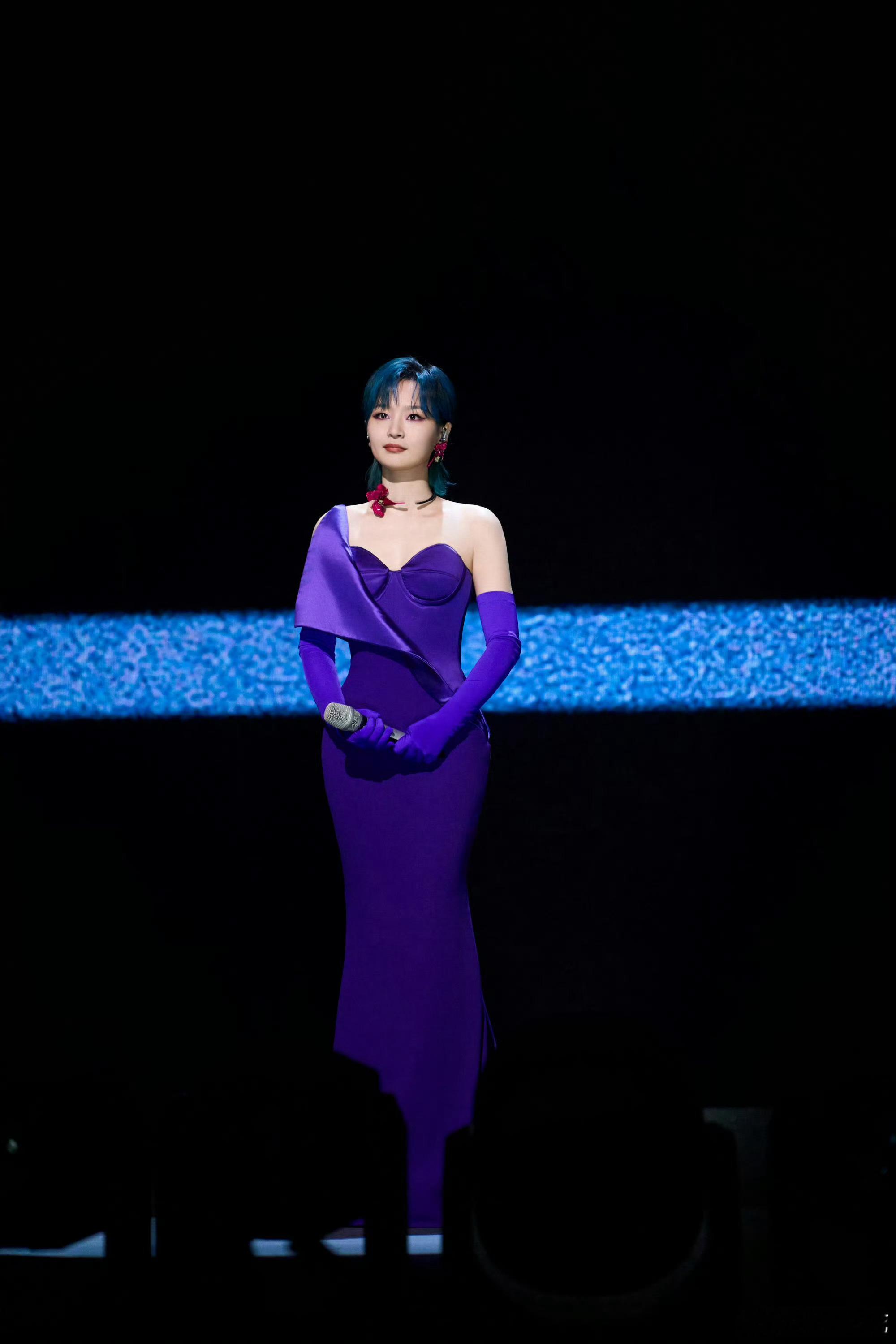 周笔畅演绎Alexis Mabille 2015春夏高定 