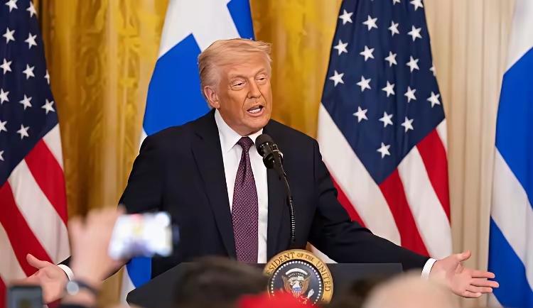 ​美国总统特朗普对北约不屑一顾，这时候他直接抨击北约：在美国最需要他们的时候，他