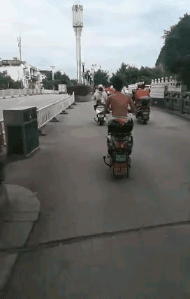 本来快到家了结果越走越远[捂脸][捂脸][捂脸]