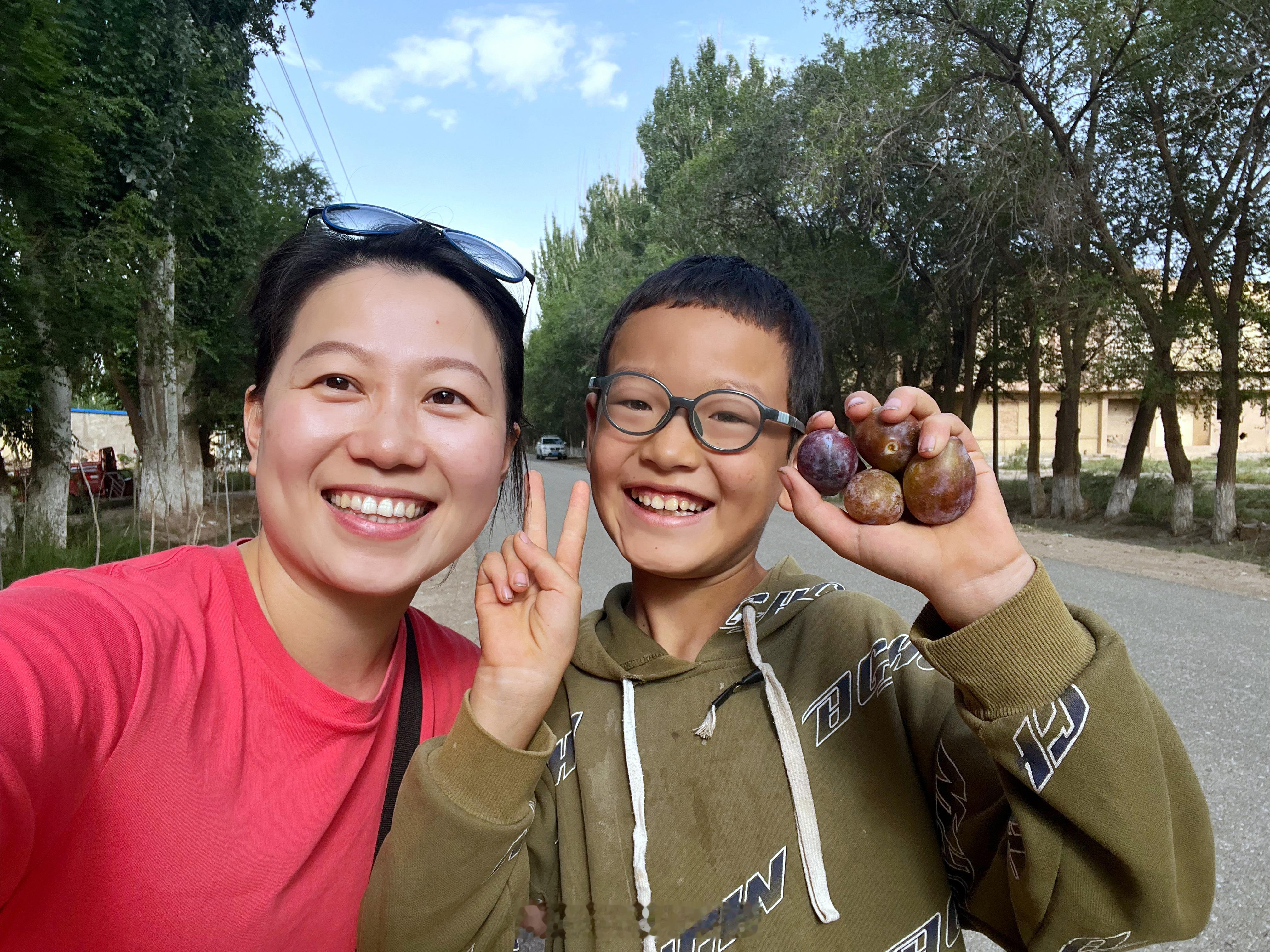 今天是我“帕米尔—昆仑自驾环线”第1天，第一站，从喀什出发向西面的乌恰县。路上最