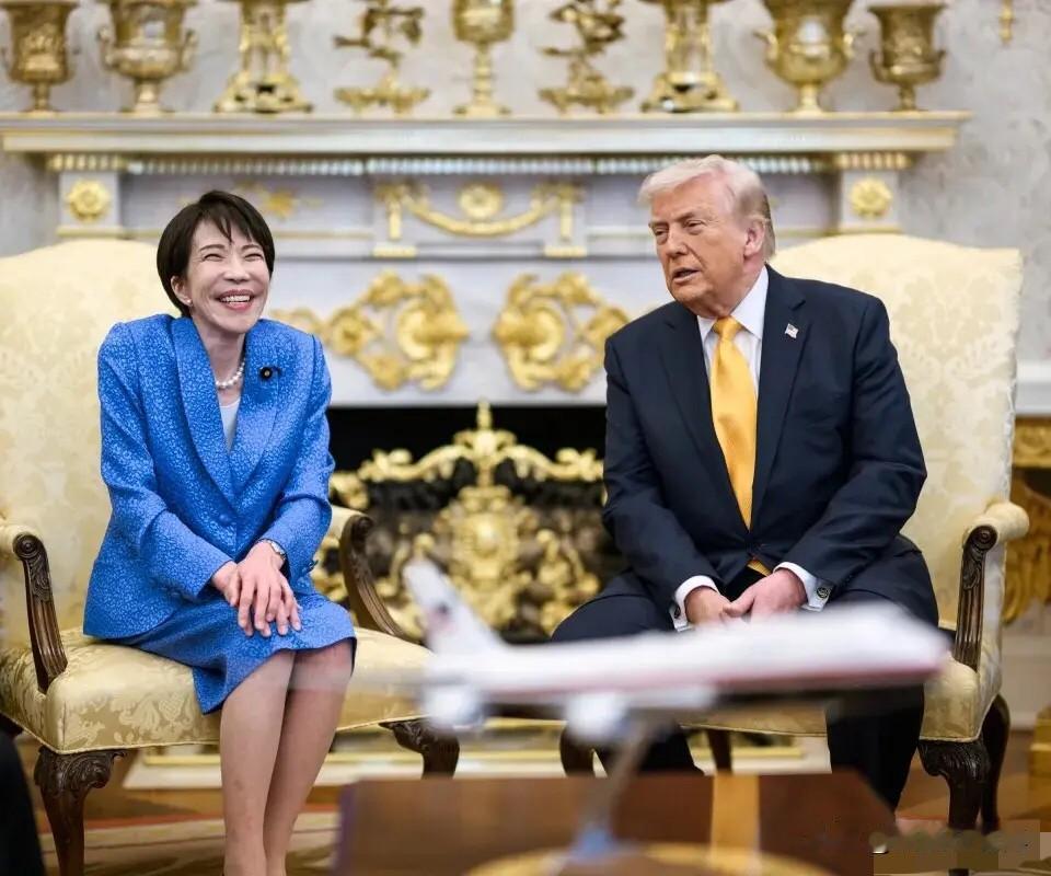 中国连续两年不派人参加长崎核爆纪念仪式，不是吝啬对核爆遇难平民的一丝悲悯，不是否