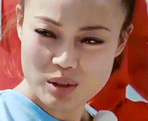 感觉得好多人的集体意识很古怪，通常游戏角色身上的布少一点骚一点，就觉得辱群体形象
