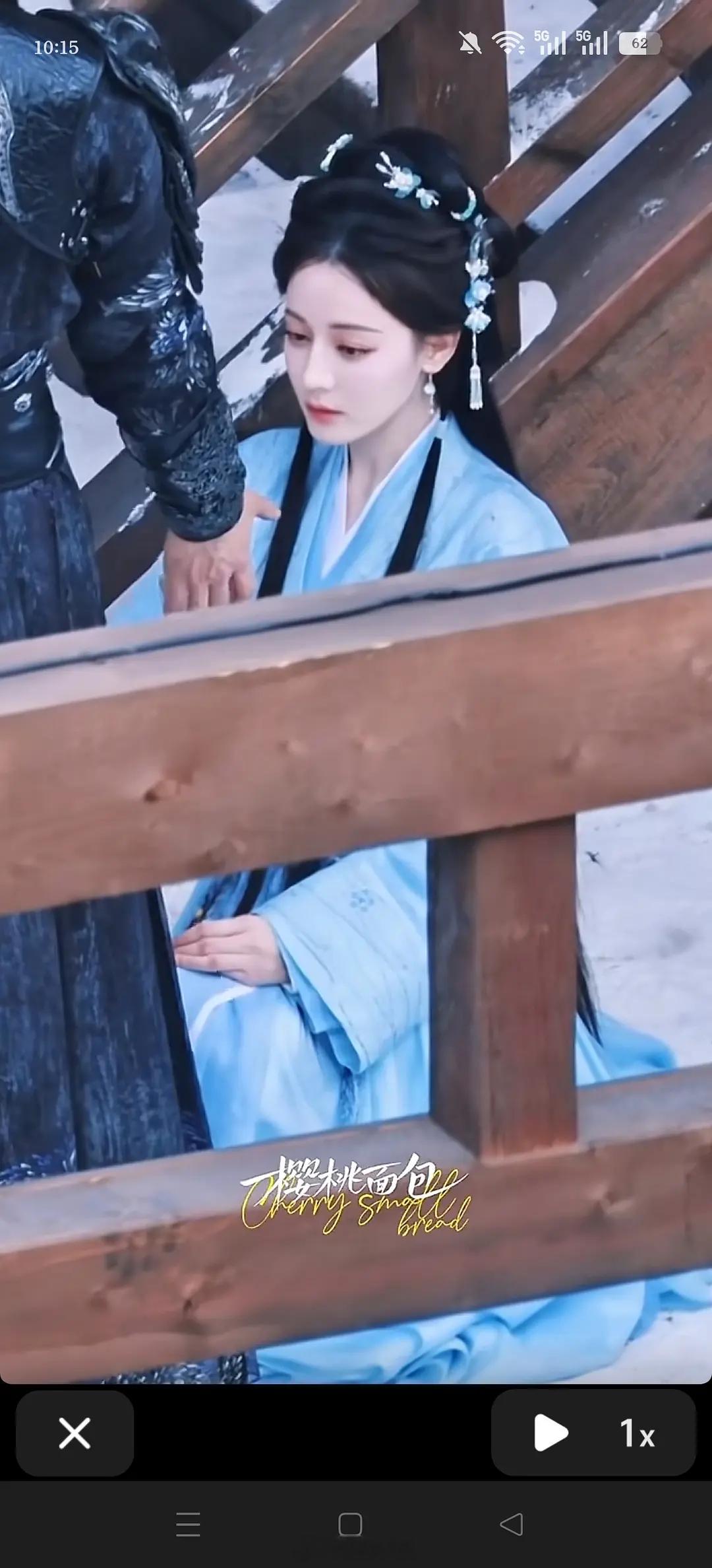 迪丽热巴古装最新路透，来评价下状态如何 