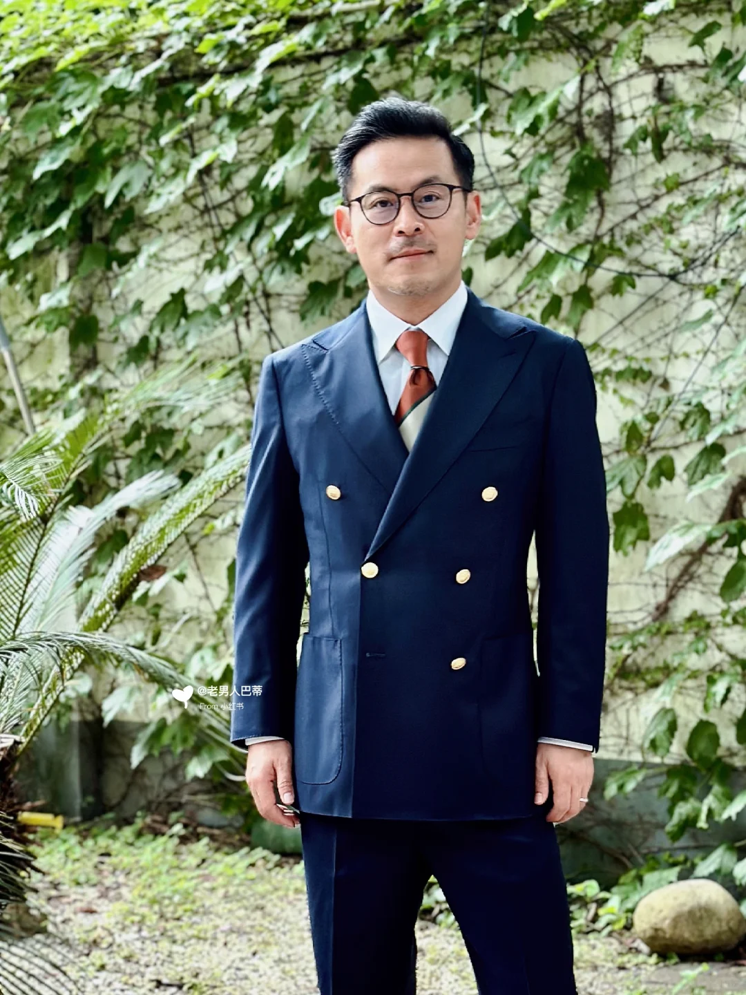 交出你最帅的西服照