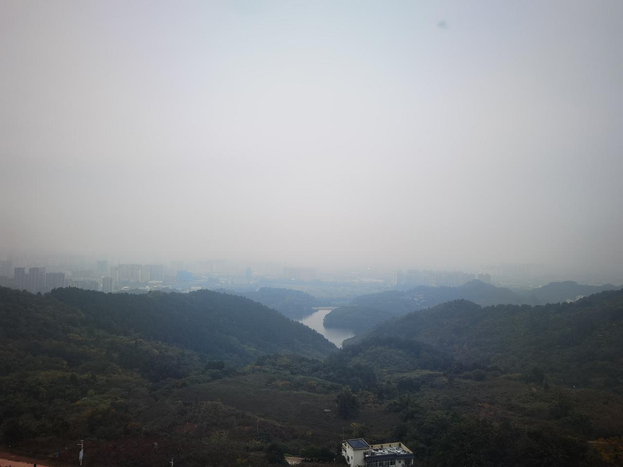 作为销售老油条，我有话要说，
有个梗，“备胎为啥是圆的？”
条友们，可知道答案？