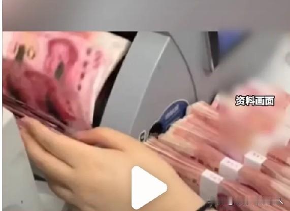 我认为不是。
钱最起码买不了长命不衰，买不了起死回生，其它的事在人为皆有可能。
