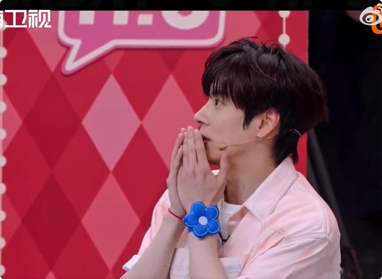 有人能懂魏哲鸣的脑回路吗 魏大勋跳舞演我