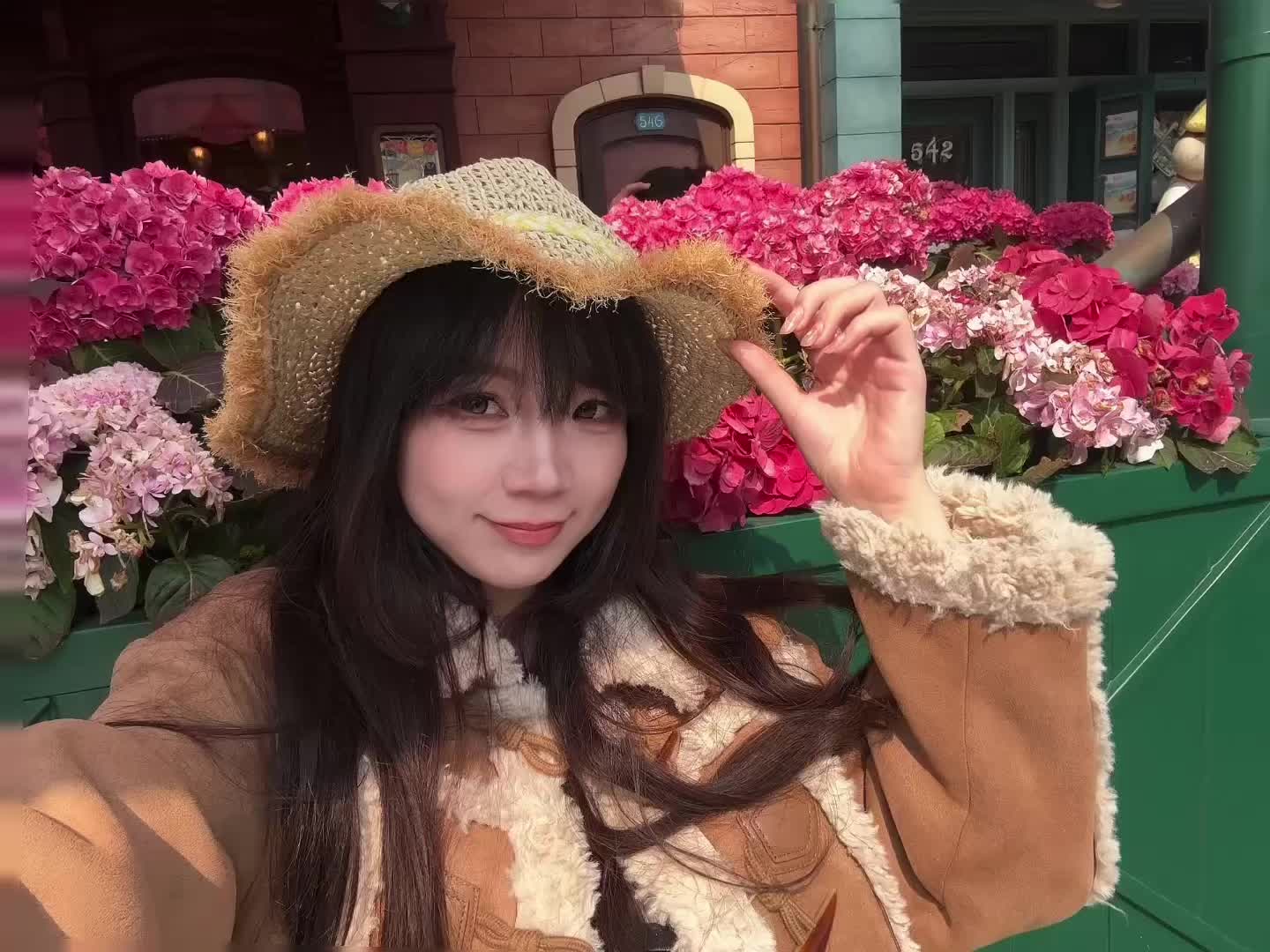 春天的迪士尼就是来赏花的🥰太美辣！