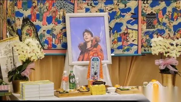 孙爸爸今天的动作

我看了直掉眼泪

是为了那个“不敢随便提”的小鱼

台湾的法