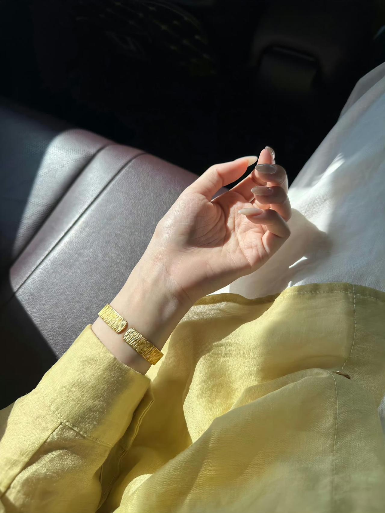 和心性简单的人在一起，是对自己最好的滋养。