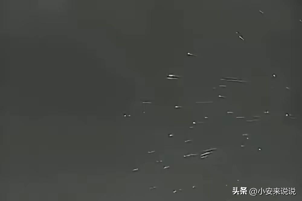 昨晚，中东那边又是一夜没消停。
伊朗和黎巴嫩真主党一起动手，整整折腾了差不多五个