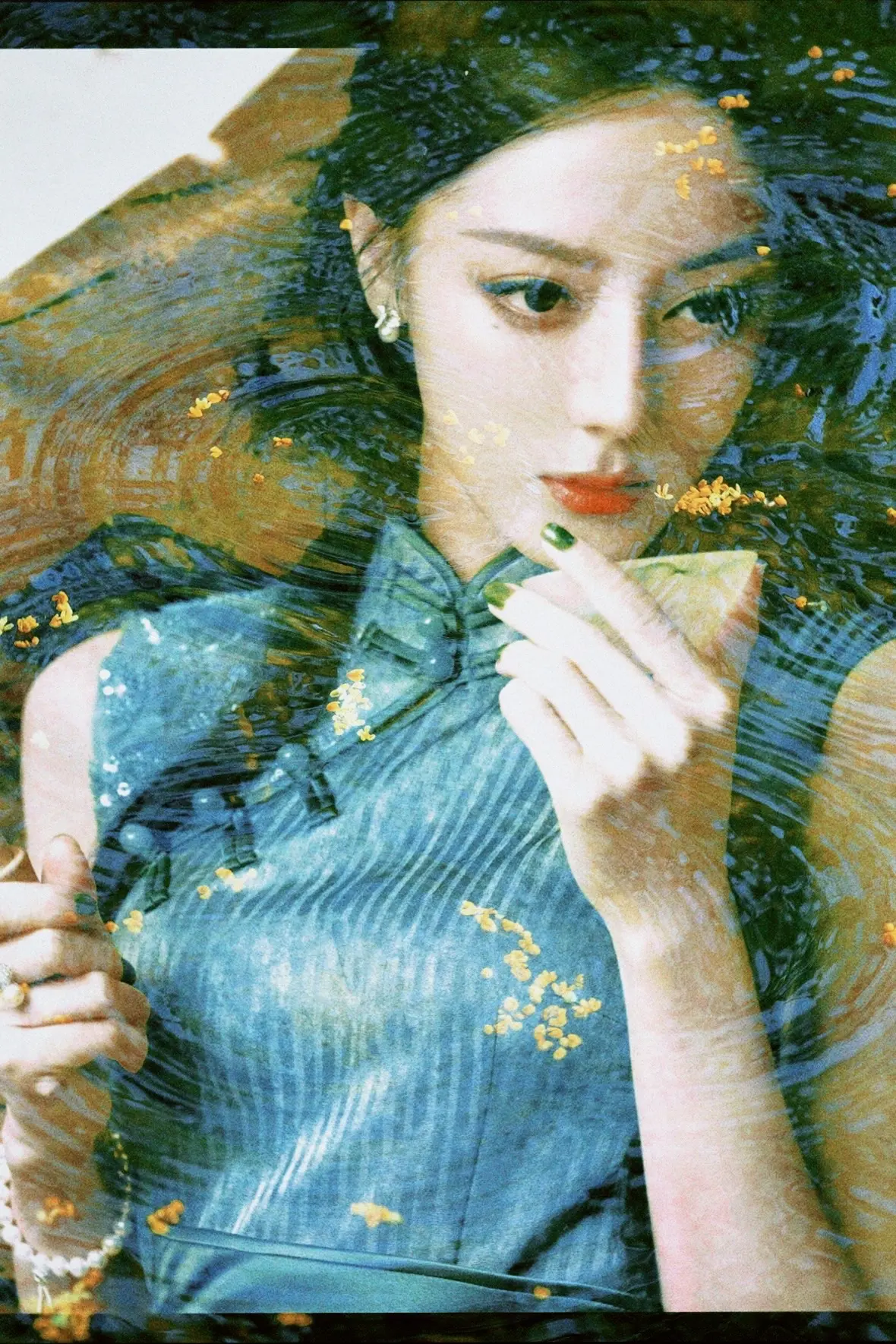 美的如画，倾国倾城的美貌。
