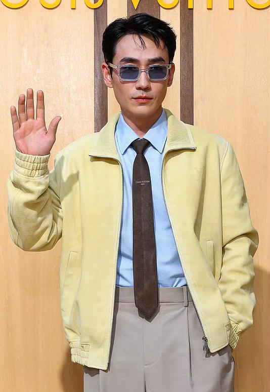 朱一龙、龚俊、王嘉尔、孔刘、J-Hope郑号锡、BamBam、施柏宇、Fourt