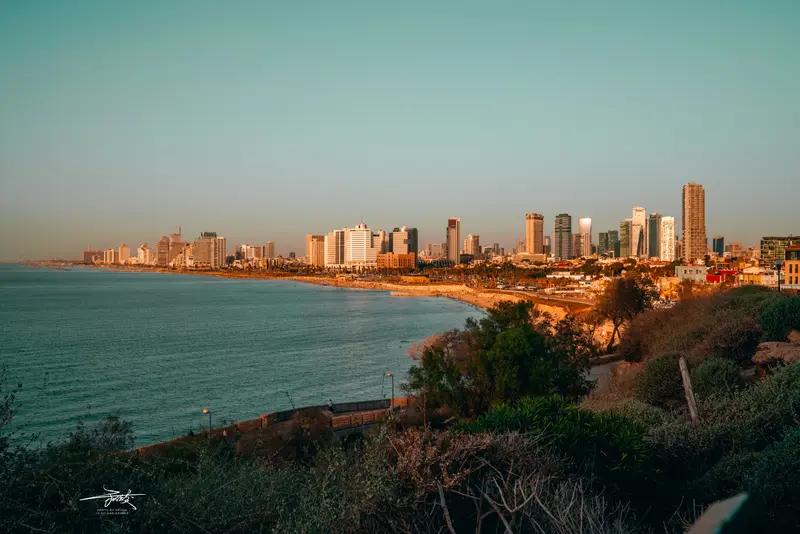 以色列在中东地区素有少霸王之称，其军事实力和经济实力在中东地区都是出类拔萃的，但