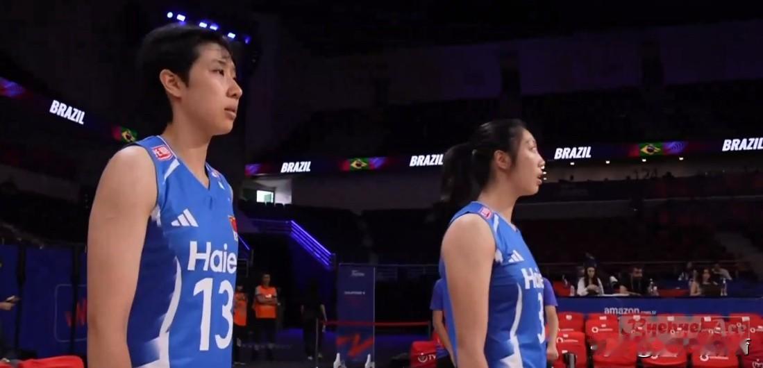 正在直播中国女排VS巴西女排！中巴女排时隔2年后，再次在世界女排联赛相遇！庄宇珊