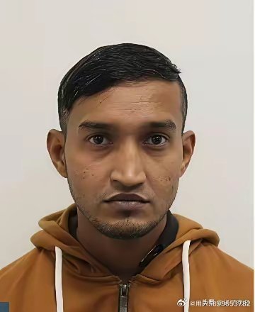 跨国航班又发生印度男子性侵女孩，印度一高管飞机上性侵12岁女童，被抓后声称错认成